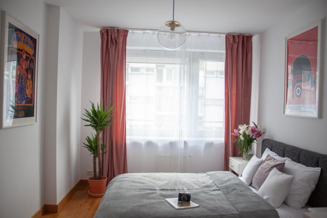 Appartamento Oomph Skyline 3bdr Retreat With Ac